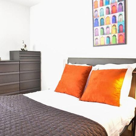 Appartement l'Opale - T2 48m avec parking à 300m du Lac d'Annecy Esterno foto